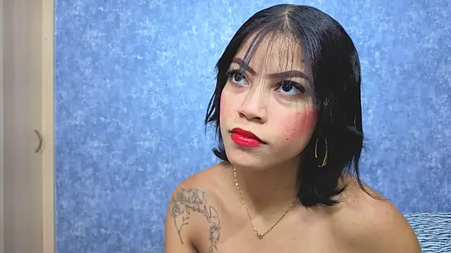 Malia fox online show from July 18, 2026, 5:17 pm