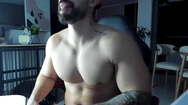 Snapshot of Valenthino_Salvatore chatting on June 26, 2026, 12:15 am Valenthino Salvatore online show from June 26, 2026, 12:15 am