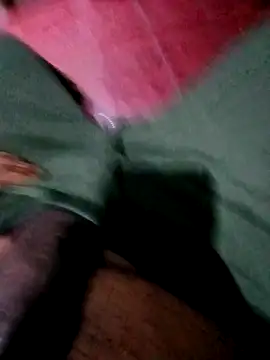 Snapshot of lovedbo chatting on November 23, 2025, 4:29 pm lovedbo online show from November 23, 2025, 4:29 pm