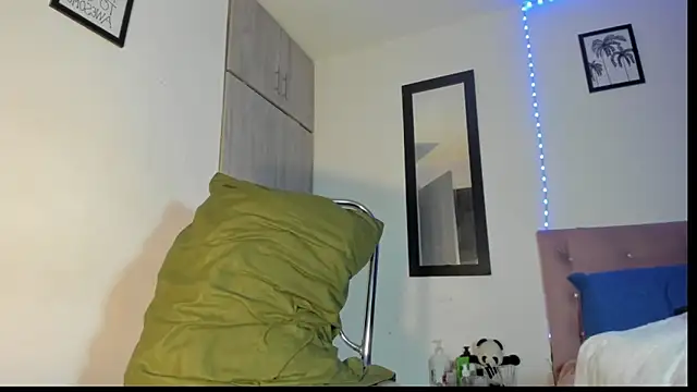 exotis tiahara777 online show from May 1, 2026, 7:46 am