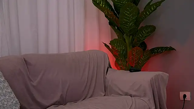 Snapshot of VanessaSinX chatting on December 4, 2025, 8:39 pm VanessaSinX online show from December 4, 2025, 8:39 pm