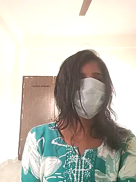 honeygirl6996 online show from February 19, 2026, 5:25 am