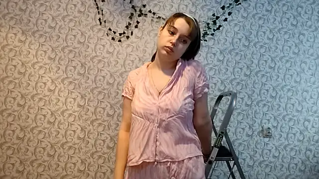 Snapshot of Lilidreamsy chatting on December 5, 2025, 10:13 am Lilidreamsy online show from December 5, 2025, 10:13 am