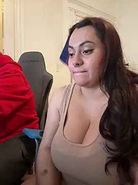 sexicolombiana  online show from February 7, 2026, 6:22 pm