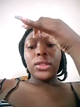 Snapshot of KiaracCastilo chatting on November 30, 2025, 10:03 pm KiaracCastilo online show from November 30, 2025, 10:03 pm