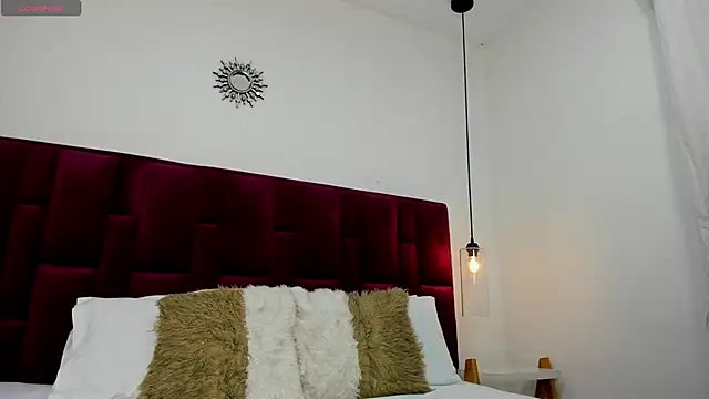 Ambar85 online show from December 16, 2025, 4:06 am