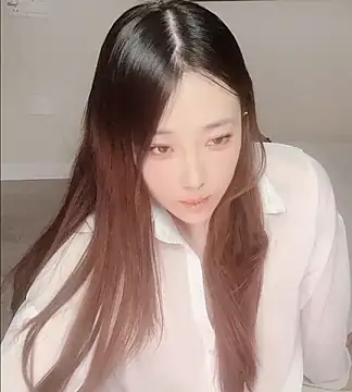 clara-cc online show from February 4, 2026, 12:55 pm