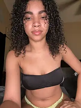 Kiki hammyy online show from June 5, 2026, 1:23 am