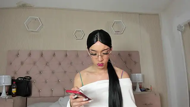 Snapshot of DeboraCopper chatting on January 17, 2026, 1:10 am DeboraCopper online show from January 17, 2026, 1:10 am