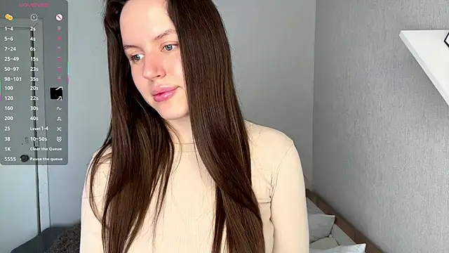 SanoraVillnave online show from March 12, 2026, 7:14 am