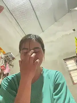 meganmeo online show from May 1, 2026, 12:37 am