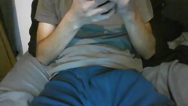latinman7944 online show from June 27, 2026, 7:13 am