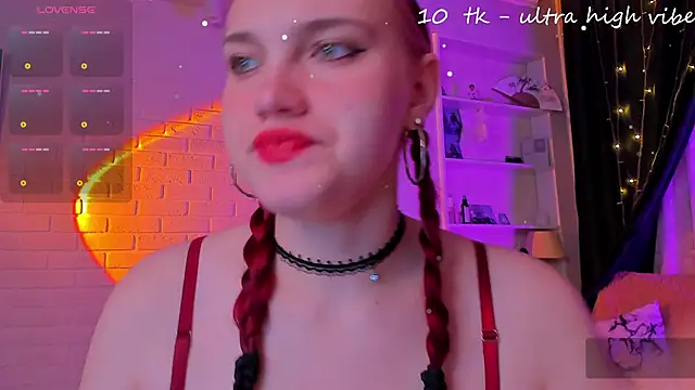 SweetieMarry online show from December 21, 2025, 7:32 pm