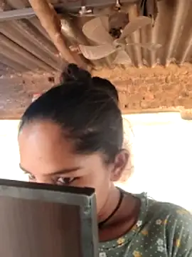 Snapshot of Babita_Gori chatting on April 14, 2026, 7:47 am Babita Gori online show from April 14, 2026, 7:47 am