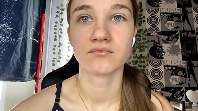 helgicuteness online show from February 23, 2026, 11:40 am