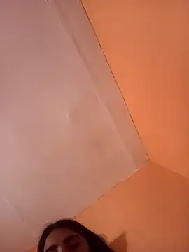 Bizcochitoc4 online show from February 7, 2026, 3:16 pm