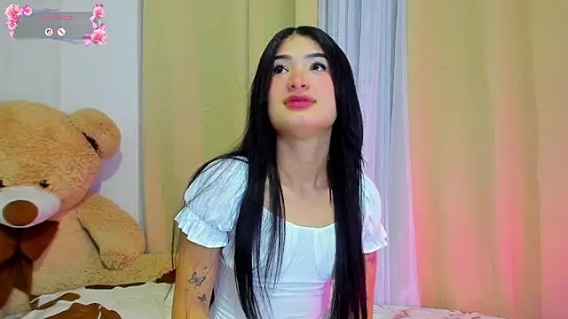 lia sweetty online show from April 28, 2026, 11:32 pm