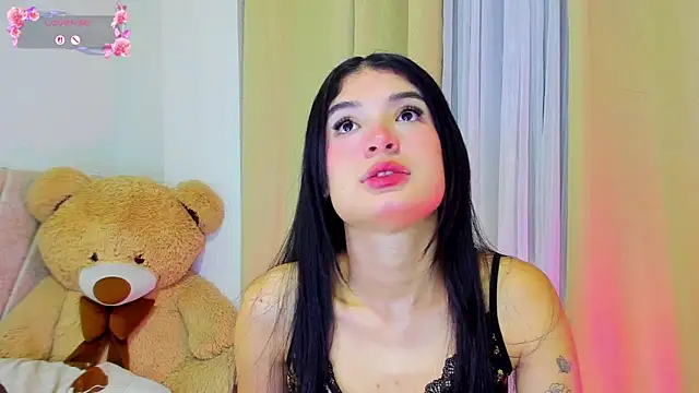 lia sweetty online show from May 1, 2026, 12:15 am