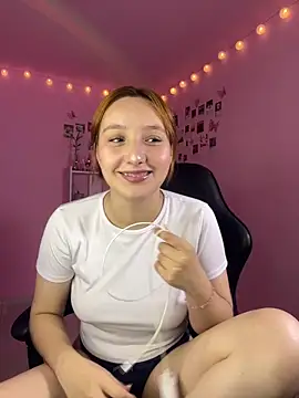 Davne  online show from June 2, 2026, 12:12 am
