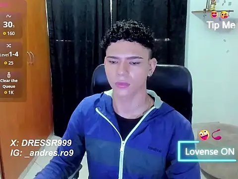 Snapshot of secret_justin7 chatting on December 19, 2025, 1:07 pm secret justin7 online show from December 19, 2025, 1:07 pm