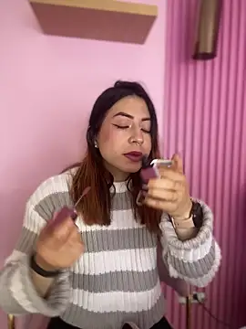 MaddieHunter online show from January 8, 2026, 1:02 pm