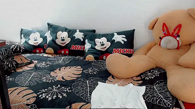 Snapshot of naugtysweetmargo69 chatting on December 19, 2024, 11:14 pm naugtysweetmargo69 online show from December 19, 2024, 11:14 pm