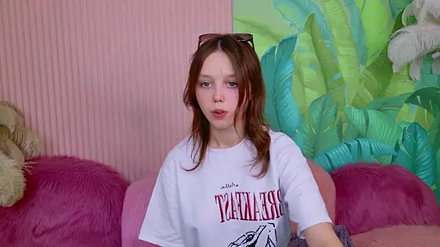 Samantha Martines online show from March 16, 2026, 4:11 pm