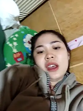 Lin-kute98 online show from February 10, 2026, 6:06 am