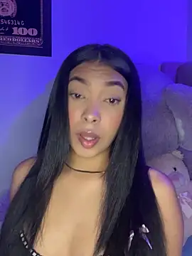 KarolRojas 22 online show from February 1, 2026, 4:33 am