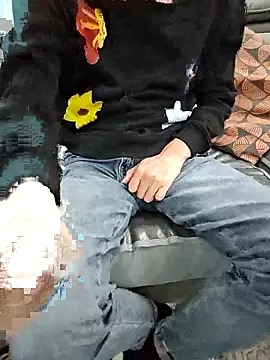 micai fengbei online show from March 3, 2026, 12:44 pm