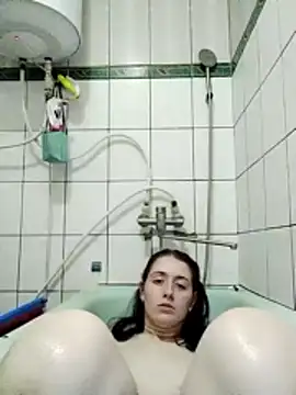 Snapshot of LoweredLockout chatting on February 19, 2026, 8:05 pm LoweredLockout online show from February 19, 2026, 8:05 pm