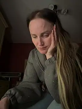 TomilaSi online show from March 13, 2026, 11:11 pm