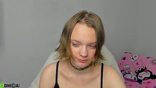 Snapshot of Olivia_Riesz chatting on June 10, 2026, 1:17 am Olivia Riesz online show from June 10, 2026, 1:17 am