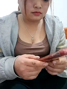 mai-mai-97 online show from March 4, 2026, 6:41 am