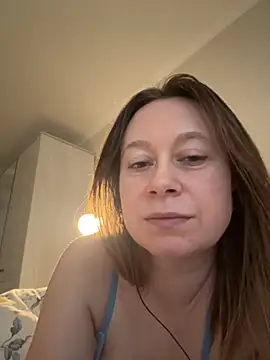 Brooke lover online show from December 4, 2025, 7:06 am