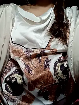 NariShow online show from January 11, 2026, 2:22 pm