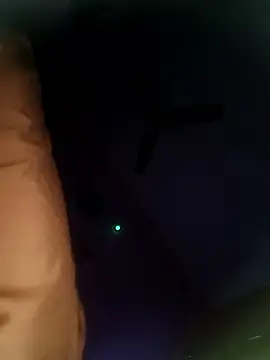 Snapshot of Hot_Naira_ chatting on December 3, 2025, 11:19 am Hot Naira online show from December 3, 2025, 11:19 am