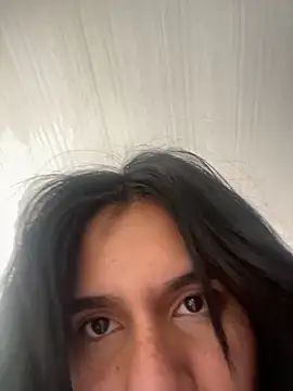 SaraAndrade  online show from March 17, 2026, 5:16 pm