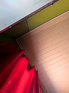 Mascarado01i online show from March 18, 2026, 4:54 pm