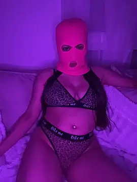 linaatchikita online show from February 4, 2026, 10:04 pm