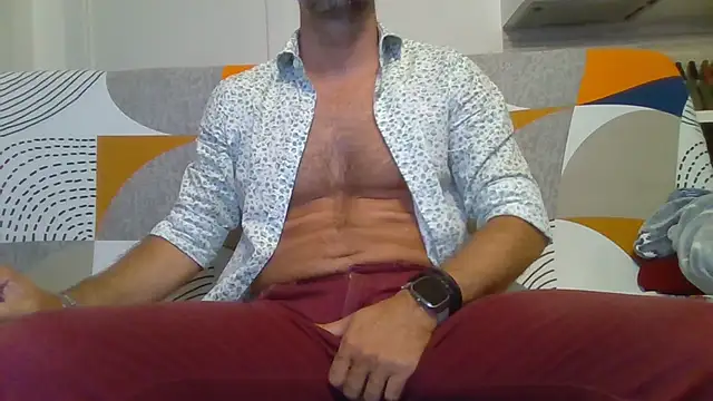 Snapshot of Eroshotlicker chatting on June 21, 2026, 9:17 pm Eroshotlicker online show from June 21, 2026, 9:17 pm
