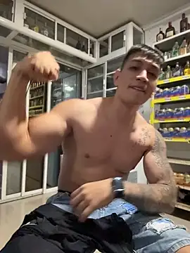 OliverWest04 online show from April 21, 2026, 1:18 am