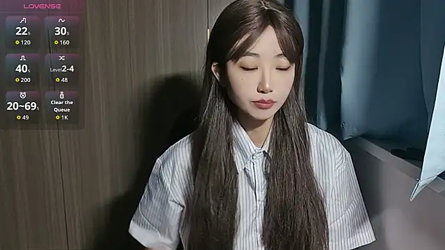 Yyoo-99 online show from November 29, 2025, 10:13 pm