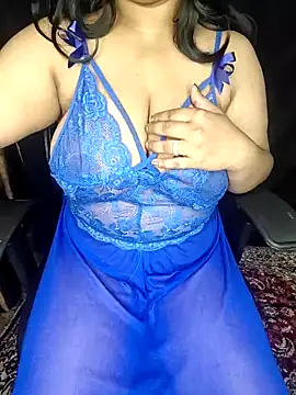 Curvy Pooja online show from March 24, 2026, 5:51 pm