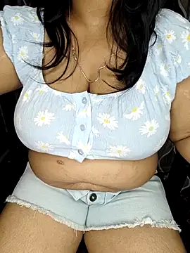 Curvy Pooja online show from April 30, 2026, 8:57 pm
