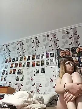 Snapshot of PS0883 chatting on November 27, 2025, 10:34 pm PS0883 online show from November 27, 2025, 10:34 pm