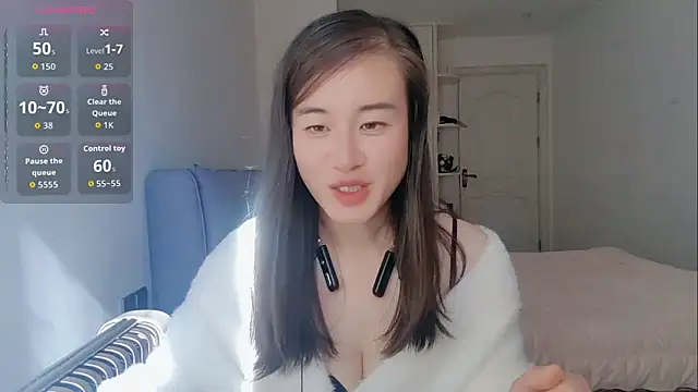 Snapshot of Huiwen163 chatting on December 19, 2025, 3:24 am Huiwen163 online show from December 19, 2025, 3:24 am