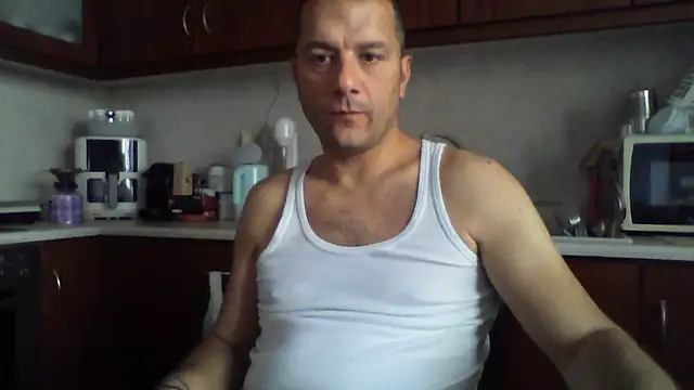 Snapshot of Billakos chatting on May 20, 2026, 7:14 am Billakos online show from May 20, 2026, 7:14 am