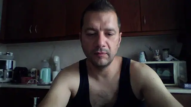 Snapshot of Billakos chatting on June 3, 2026, 7:33 am Billakos online show from June 3, 2026, 7:33 am
