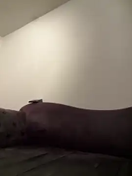 Laufla online show from December 4, 2025, 8:06 pm